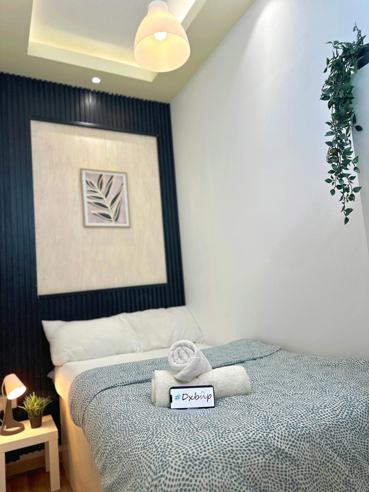 Nomad Partition Room In Barsha Heights 3 Mins To Icm Metro Dubai Exterior photo